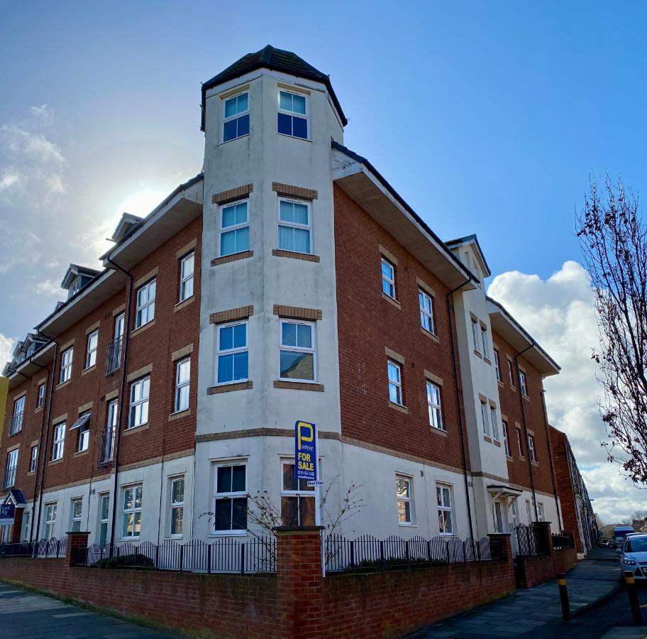 Appartamento Luxurious Loft Flat 2-Bed/2-Bath South Shields Esterno foto