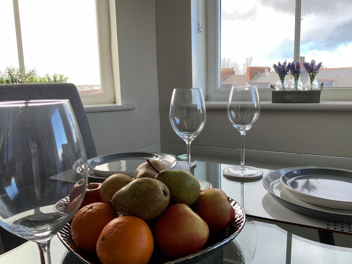 Appartamento Luxurious Loft Flat 2-Bed/2-Bath South Shields Esterno foto